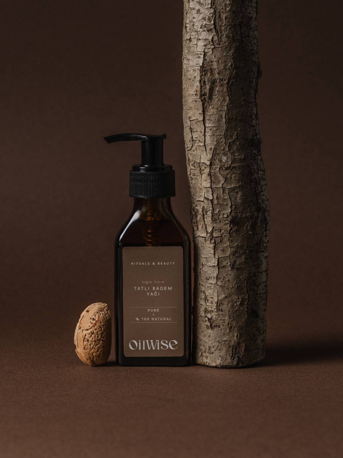Oilwise Soğuk Sıkım Tatlı Badem Yağı